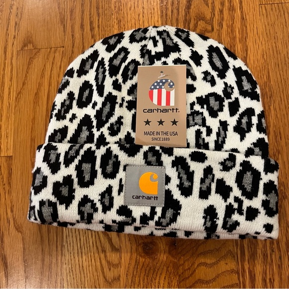 Carhartt Black and White Beanie Set - Picture 2 of 9